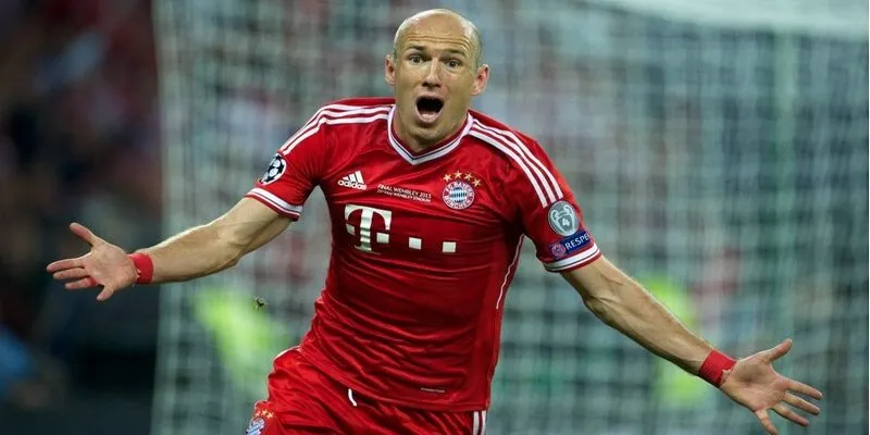 Robben cầu thủ kỹ thuật nhất thế giới với đôi chân pha lê