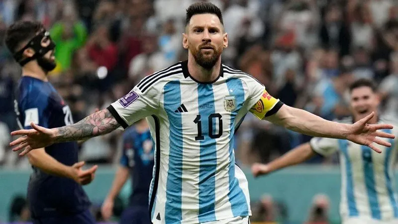 Barcelona giúp đỡ Messi giải quyết căn bệnh GHD